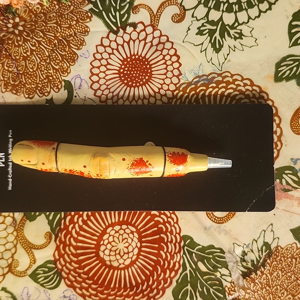 Finger pen